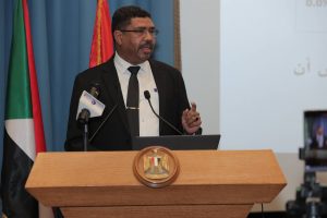 رئيس اتحاد المصارف السودانية عبد المنعم الطيب 